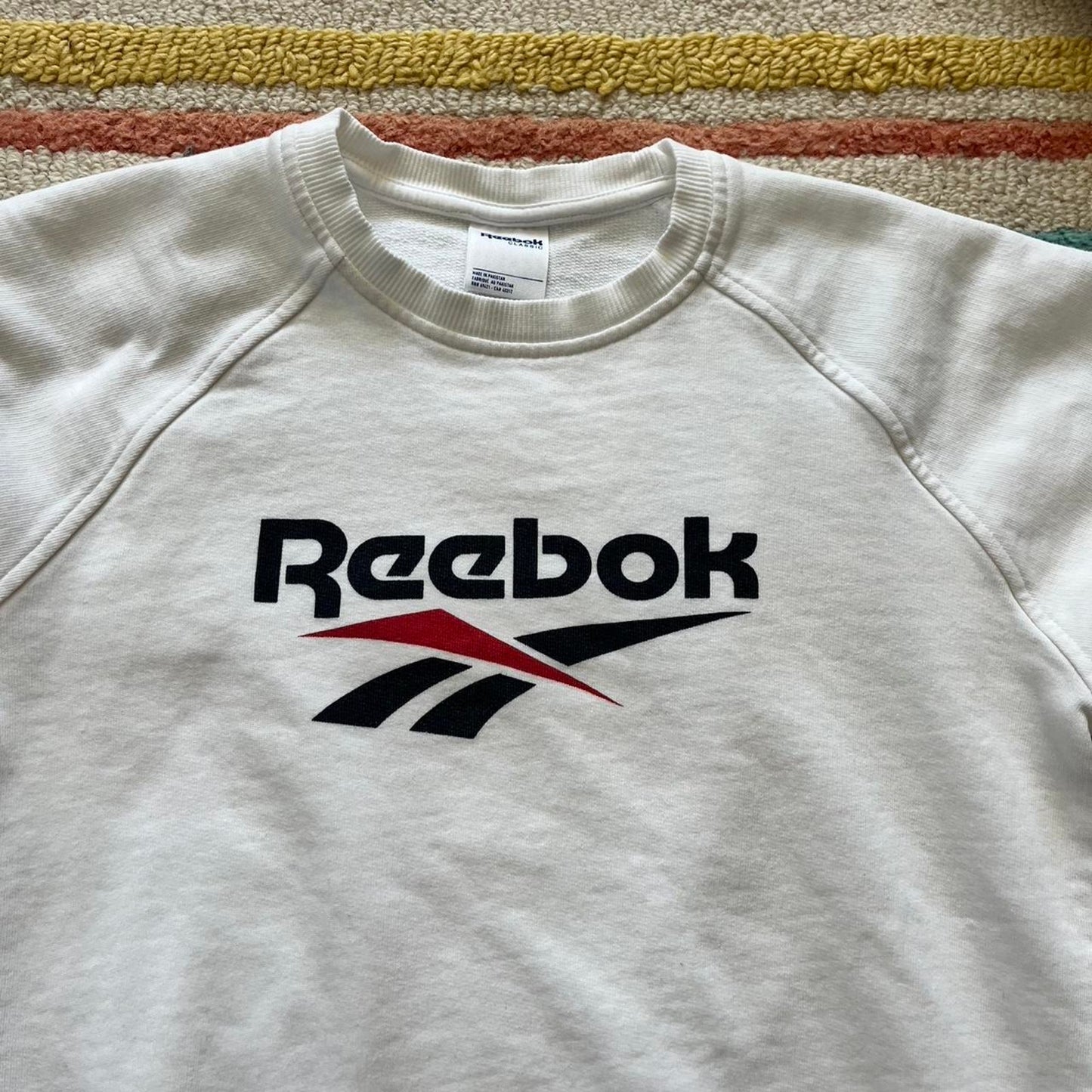 Reebok White Crewneck Sweatshirt