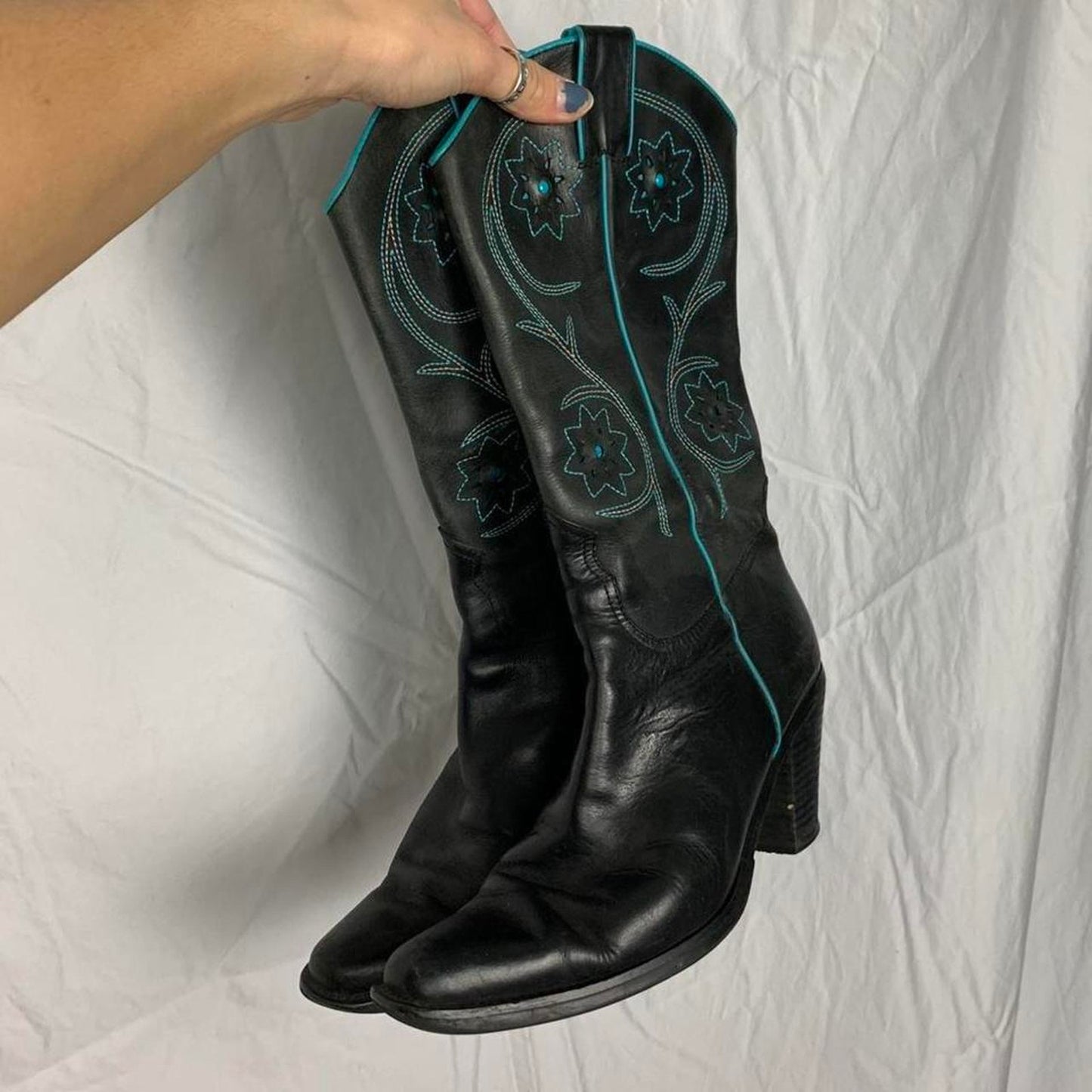 Cowboy boots !