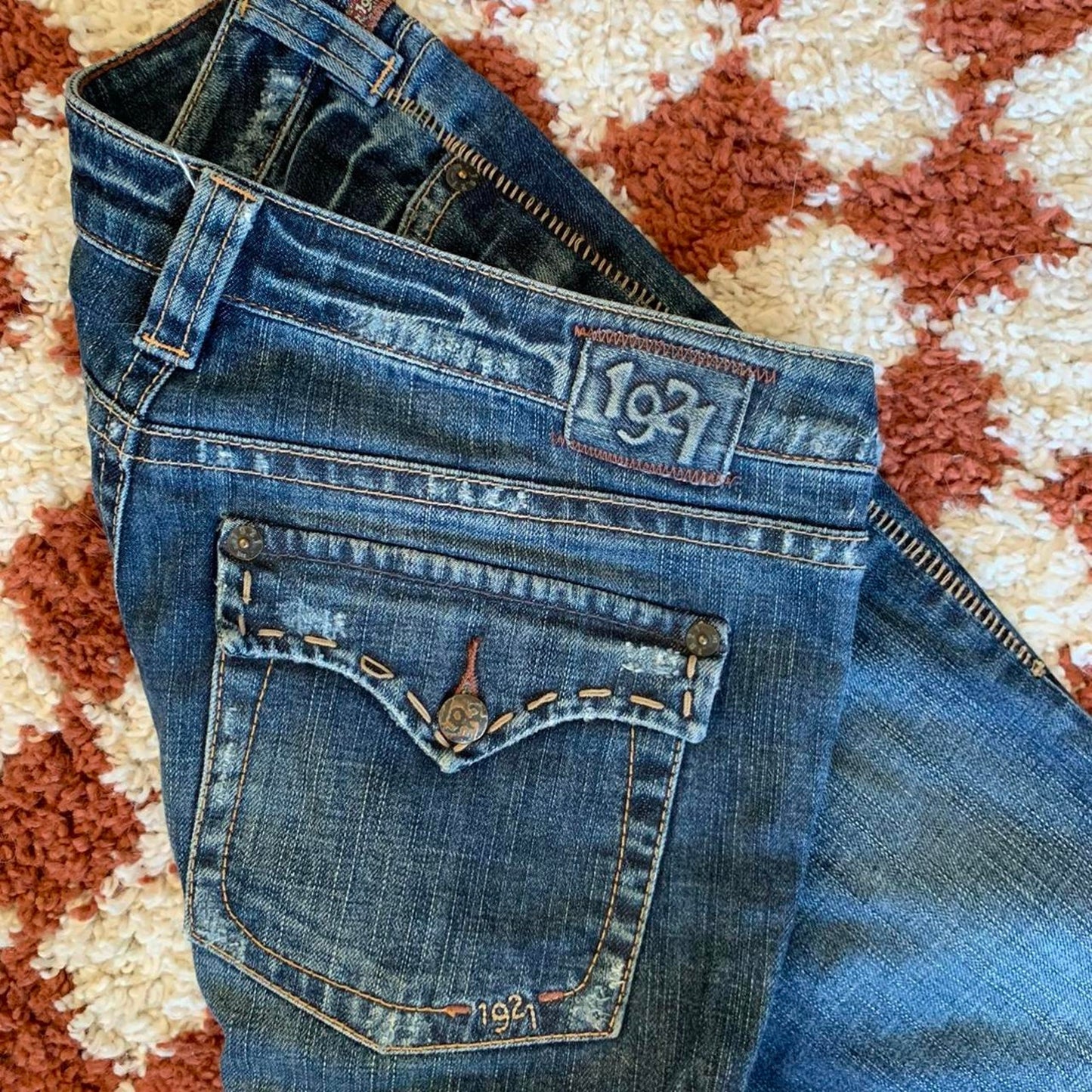 Y2k low rise jeans