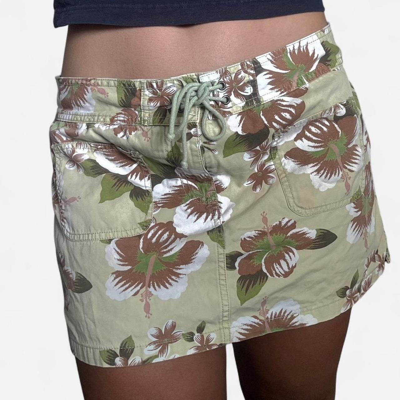 Tropical print mini skort