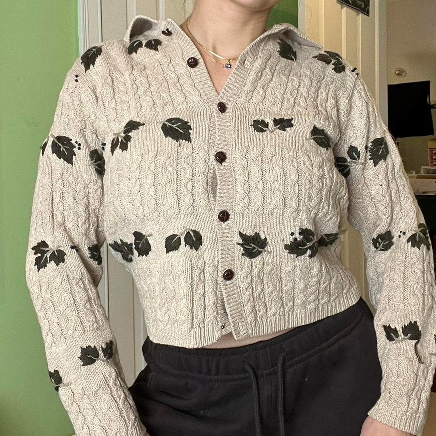 Leaf Pattern Cardigan